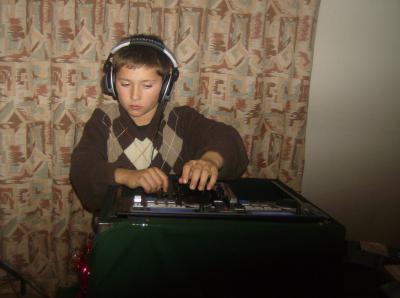 DJ GEO